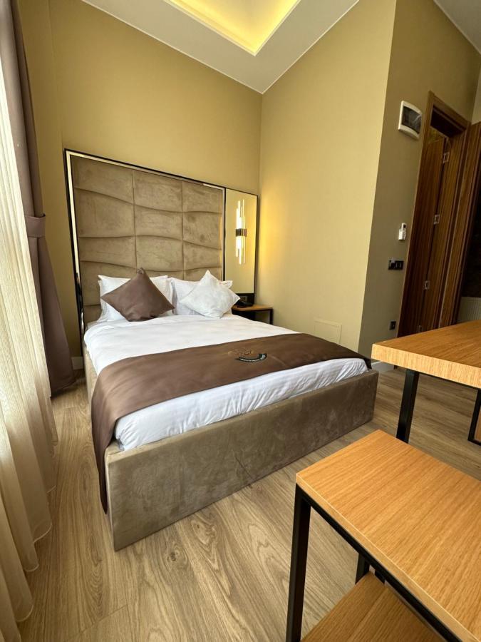 Berfinn Hotel Ortakoey Истанбул Екстериор снимка