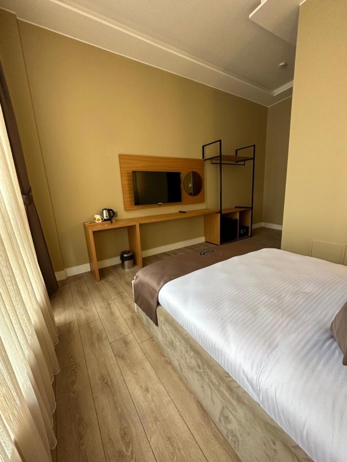 Berfinn Hotel Ortakoey Истанбул Екстериор снимка
