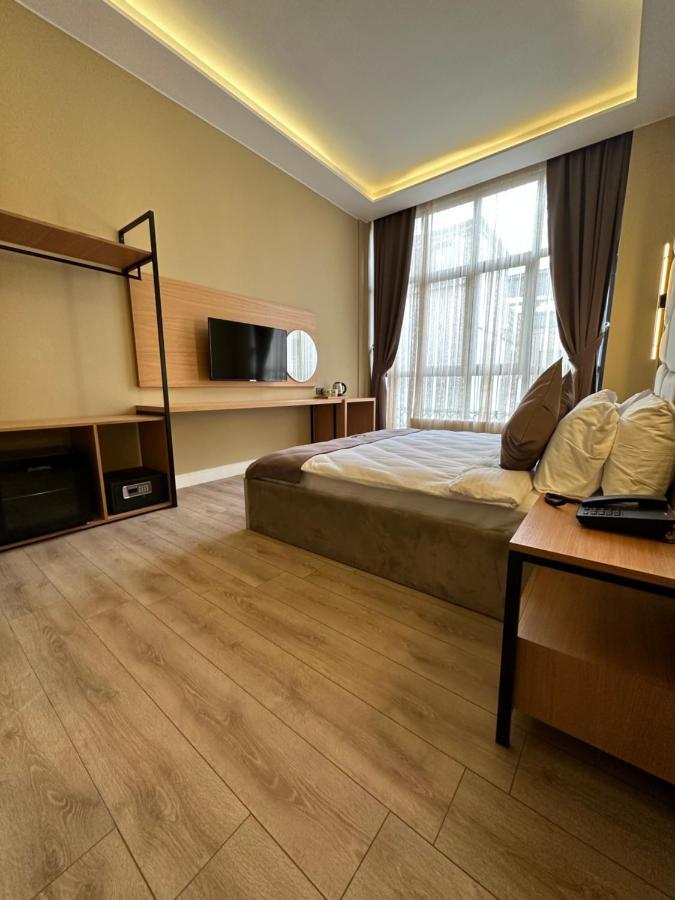 Berfinn Hotel Ortakoey Истанбул Екстериор снимка